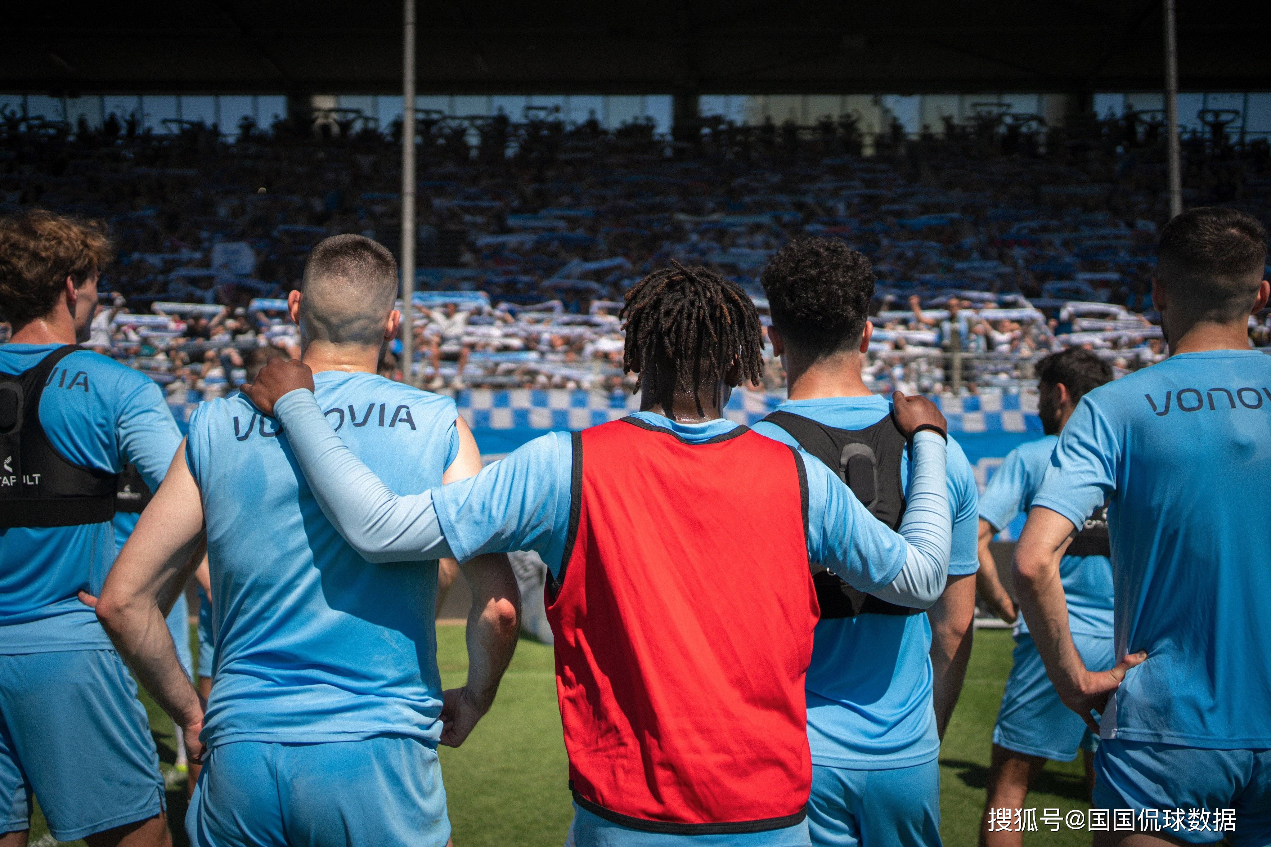 关于国际比赛日欧冠传出新动向,罗马更衣室发声,管理层表态——目标明确,阵容厚度经受考验的信息 关于国际比赛日欧冠传出新动向,罗马更衣室发声,管理层表态——目标明确,阵容厚度经受考验的信息