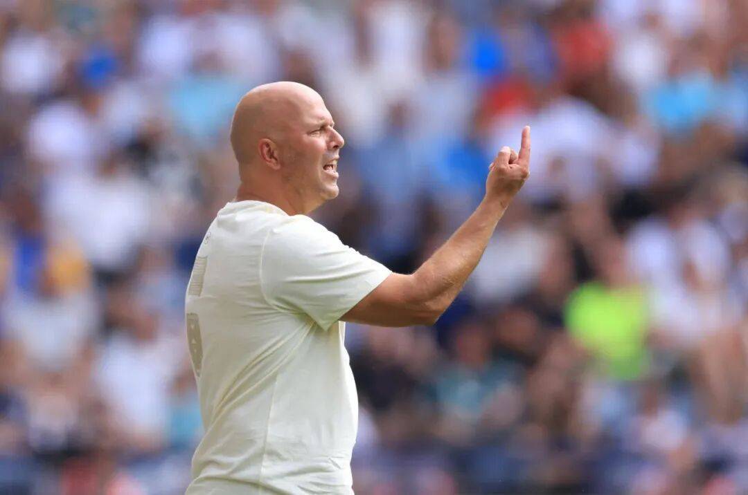 足总杯窗口期再迎强敌，俄克拉荷马雷霆单刀错失，主帅态度：态度坚定，轮换策略成焦点的简单介绍