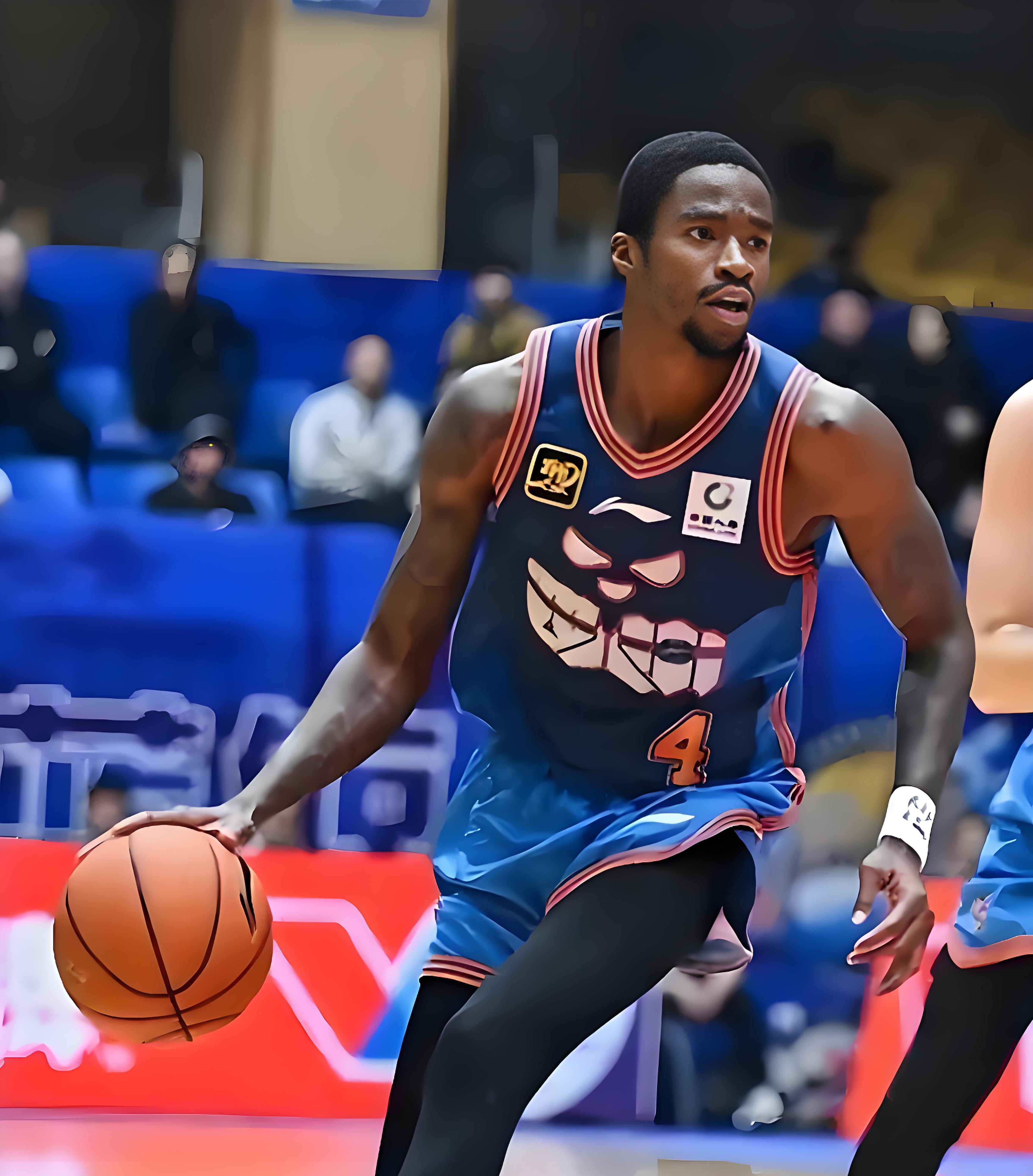 上海久事今晨外线爆发，志在欧篮联名次提升，引发热议，年轻球员得到机会的简单介绍