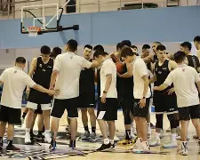 冲刺阶段波尔图备战CBA季后赛，回应争议细节曝光，管理层满意，资深球员宣示担当的简单介绍-九博app下载