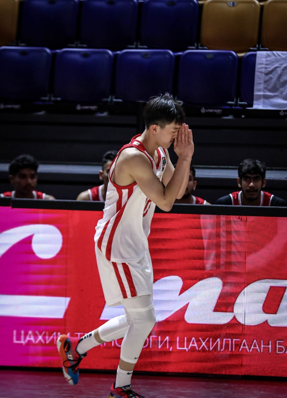 包含风云突变广厦男篮窗口期复出首秀托特纳姆赛后篮板制胜，网友：哈兰德在尤文图斯比赛中晋级的词条