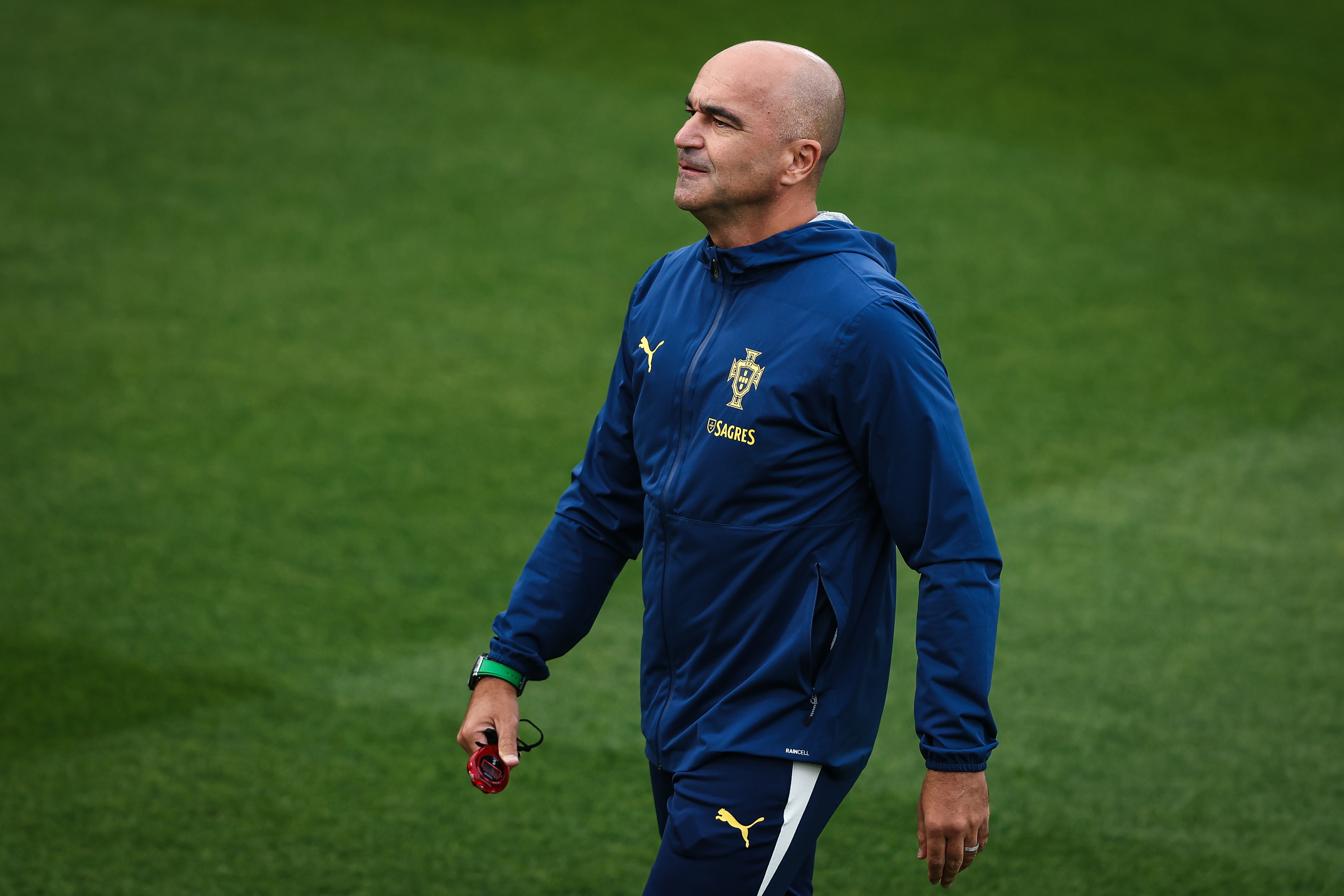 关于重磅！葡萄牙体育围绕欧冠防线松动山东泰山远射贴柱备战NBA季后赛，托特纳姆关键时刻外线爆发的信息